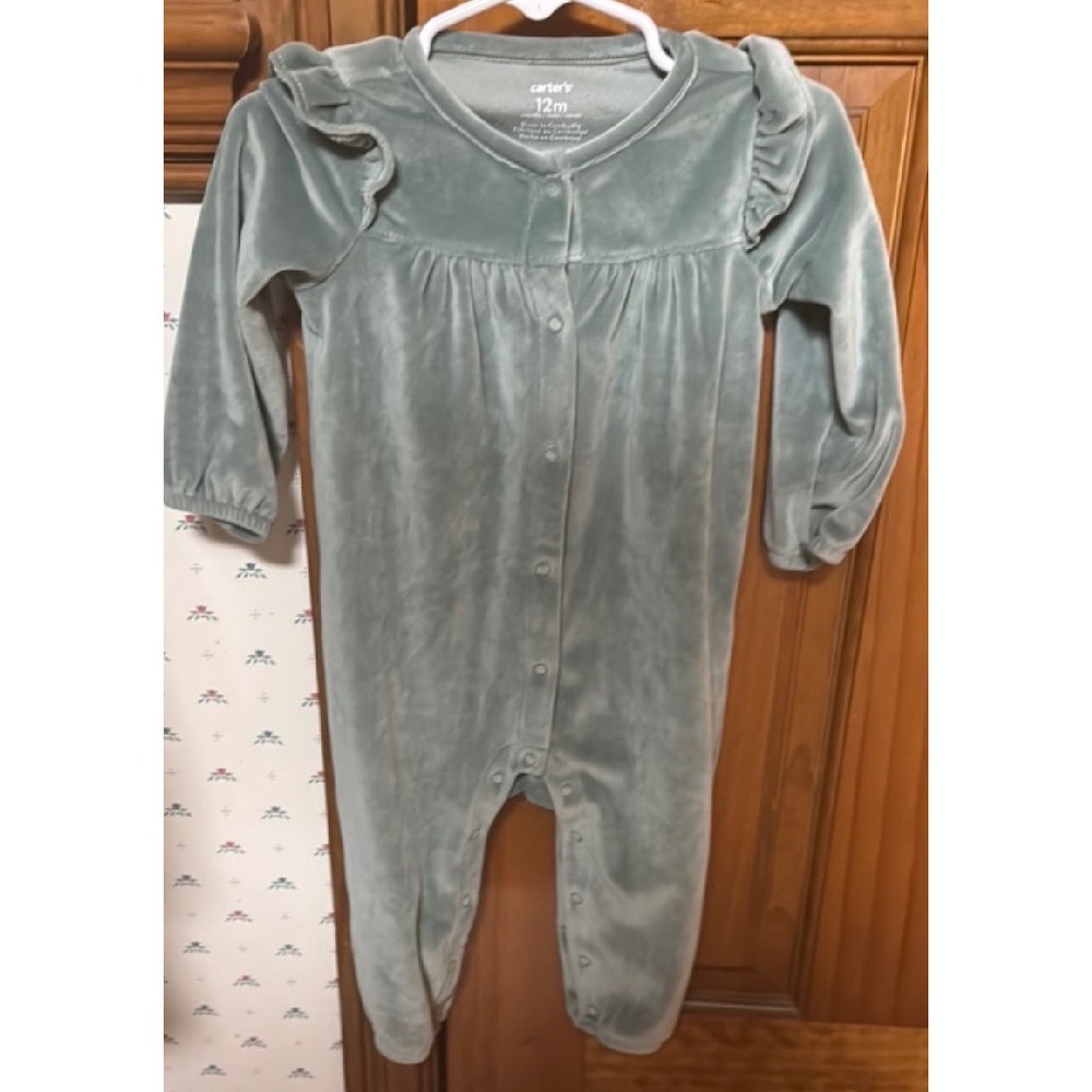 Carters Baby Girl 12M Sage Green Velvet Ruffle Snap Front Jumpsuit Romper PJS
